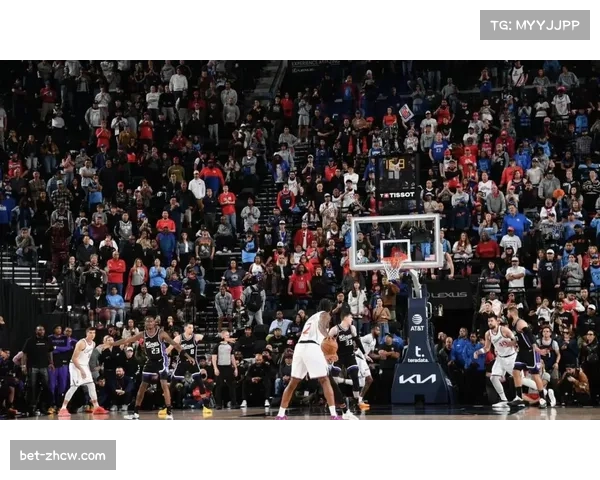 肯纳德前两战50分投射效率改写湖人外线战术权重